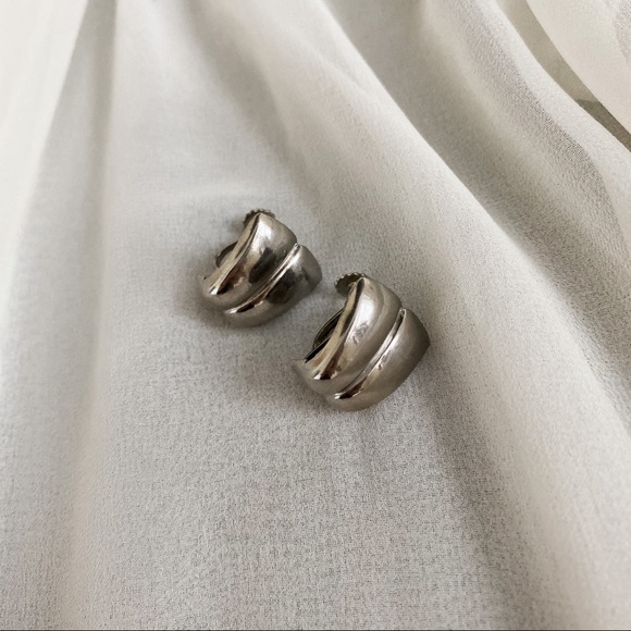 VTG Silver Connected Half Hoop Screw-back Earrings - Picture 1 of 6